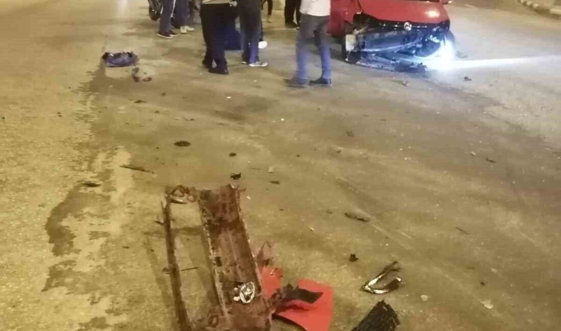 Bilecik’te Kontrolden Çıkan Araç Orta Refüje Çarptı, Sürücü Yaralandı Bilecik'te Batın Berke Ç. yönetimindeki otomobil, TOKİ yönüne giderken direksiyon
