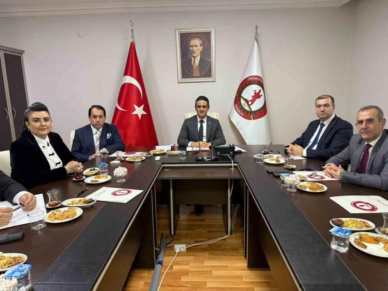 Samsun'da Organize Sanayi Bölgesi'nin geliştirilmesi için önemli bir toplantı yapıldı.