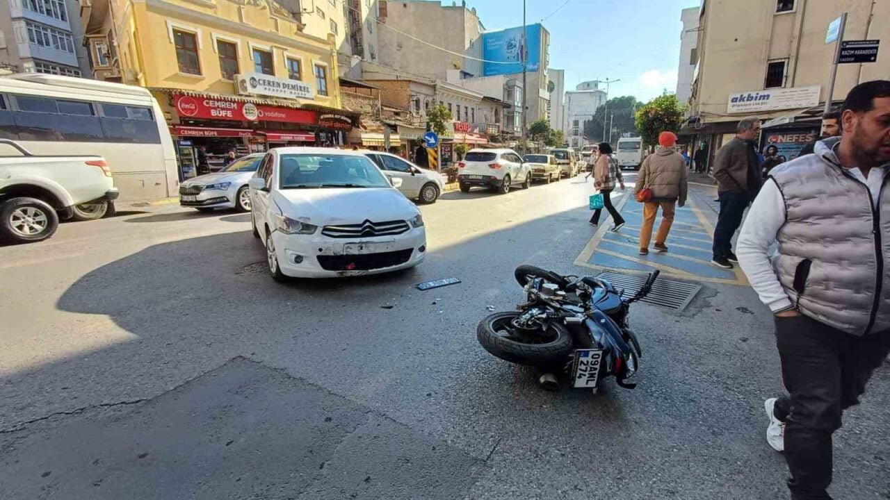 Aydın'ın Efeler ilçesinde, T.Ş. yönetimindeki otomobil ile E.A. sürücüsündeki motosikletin