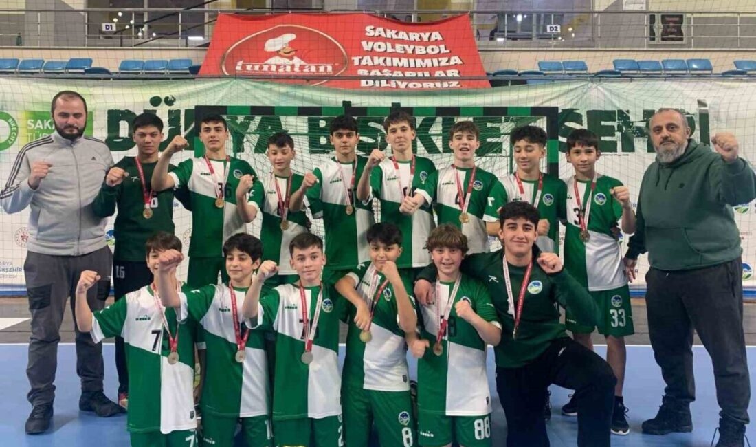 Sakarya Büyükşehir Hentbol Takımı, Küçük Erkekler İl Birinciliği Finalinde Karasugücü’nü Yenerek Şampiyonluğu Elde Etti Sakarya Büyükşehir Belediyesi Spor Kulübü Hentbol Takımı, Küçük Erkekler Hentbol