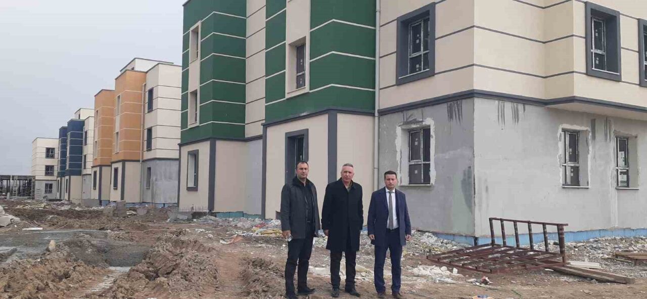 Adıyaman'ın Samsat ilçesinde, TOKİ tarafından inşa edilen 125 daireli sosyal
