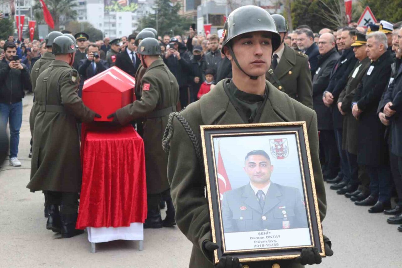 Suriye’nin kuzeyinde teröristlerin saldırısı sonucu ağır yaralanarak hastanede şehit olan