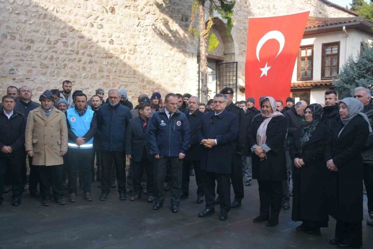 Sinop’ta İl Müftülüğü ve Türkiye Diyanet Vakfı, deprem bölgesindeki cami
