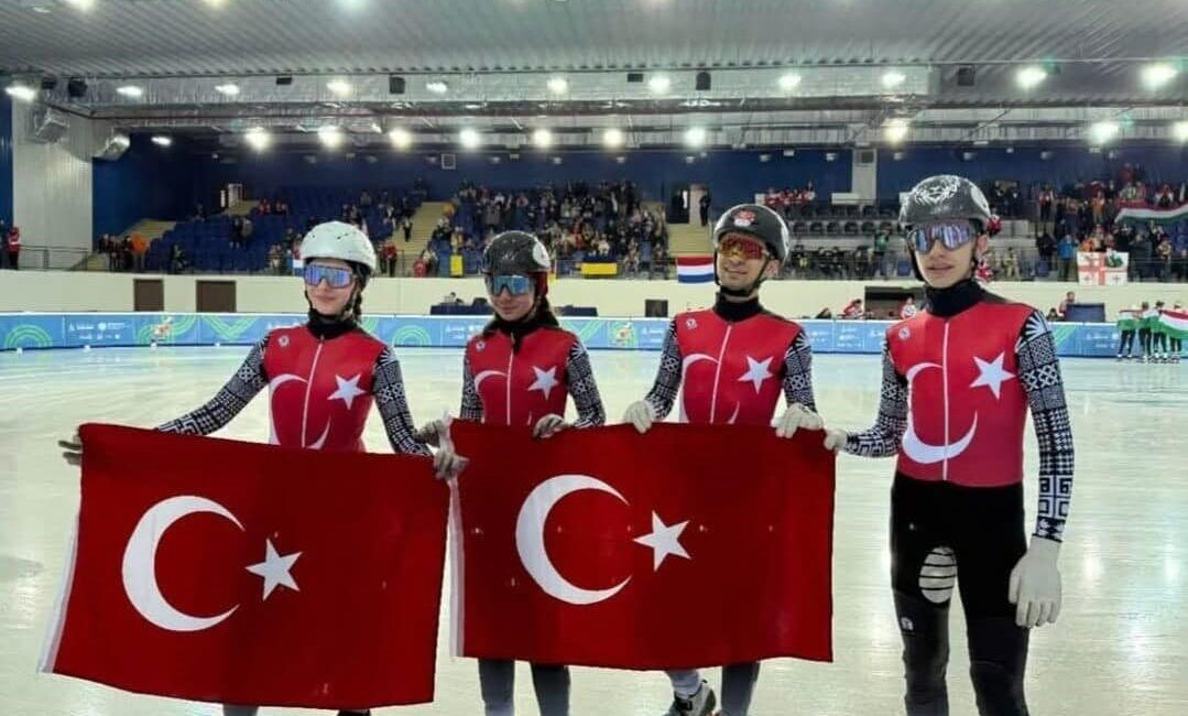 Avrupa Şampiyonası ve EYOF’ta Sporcularımız Madalya Alarak Gururlandırdı Estonya'nın Tallinn şehrinde düzenlenen U16 ve U18 Havalı Silahlar Avrupa
