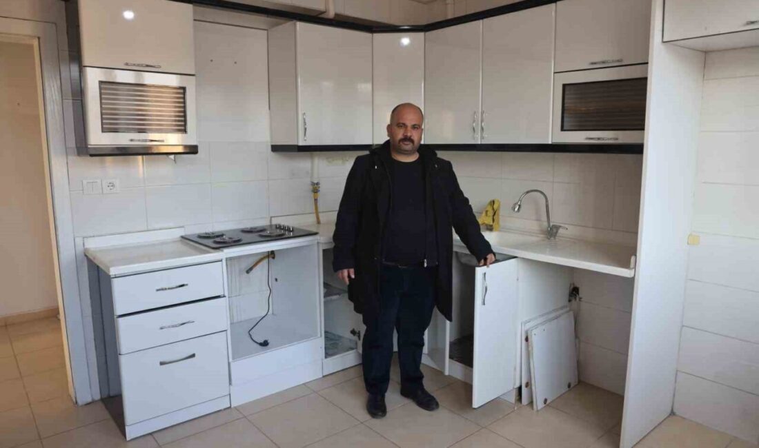 Reyhanlı'da Suriyelilerin ülkelerine dönmesiyle artan kiralık daire sayısı, kira fiyatlarının