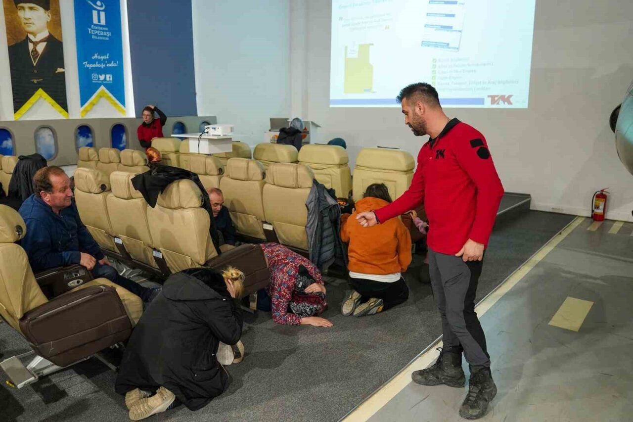 Tepebaşı Belediyesi, doğal afetlere hazırlık amacıyla Tepebaşı Arama Kurtarma (TAK)