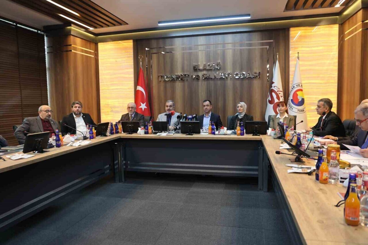 Elazığ'ın yöresel lezzetlerinin Türk Hava Yolları uçuşlarında sunulması için yapılan