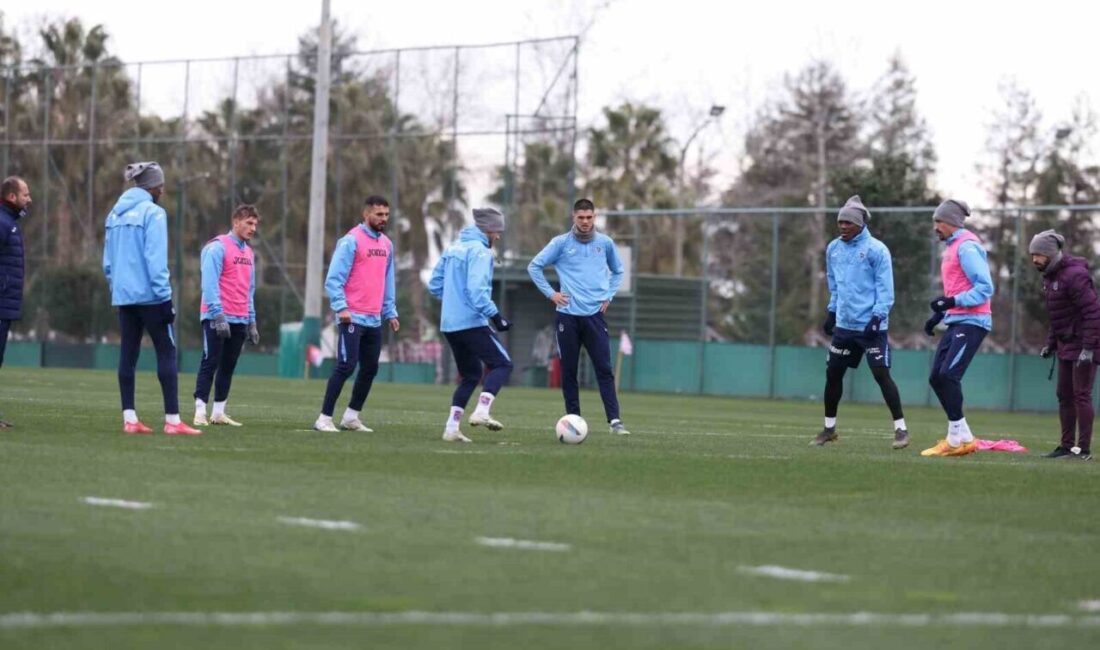Trabzonspor, Eyüpspor Maçı Hazırlıklarına Antrenmanla Başladı Trabzonspor, Eyüpspor maçı hazırlıklarına Teknik Direktör Şenol Güneş yönetiminde başladı.