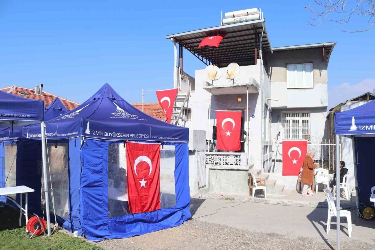 Suriye'nin kuzeyinde bir üs bölgesine açılan taciz ateşi sonucu ağır