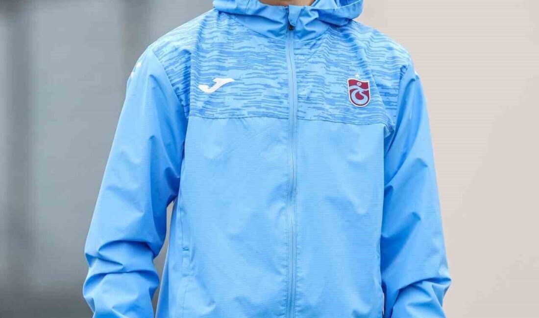 Trabzonspor, Umut Güneş’i Başakşehir’e transfer ettiğini duyurdu. Trabzonspor, Umut Güneş’in Başakşehir'e transferi için anlaşma sağladı. Bordo-mavili kulübün