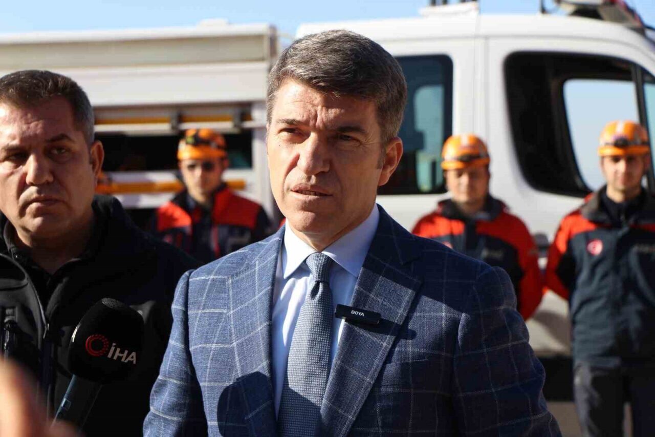 Amasya Valisi Önder Bakan, 6 Şubat'taki depremler sonrası Türk milletinin