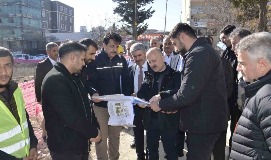 Vali Osman Varol, Besni’de Yatırımları İnceledi ve Esnafla Buluştu Adıyaman Valisi Osman Varol, Besni ilçesindeki yatırımları inceledi. Belediye Başkanı