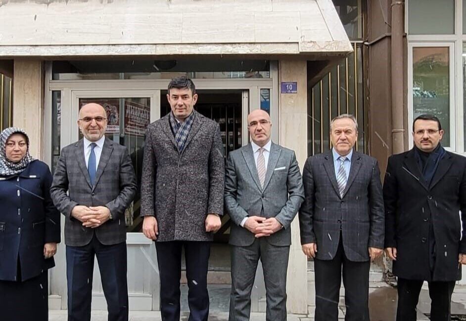 Vali Yardımcısı İhsan Ayrancı, Afyonkarahisar İl Müftülüğünü Ziyaret Etti ve Brifing Aldı Vali Yardımcısı İhsan Ayrancı, Afyonkarahisar İl Müftülüğünü ziyaret ederek Müftü