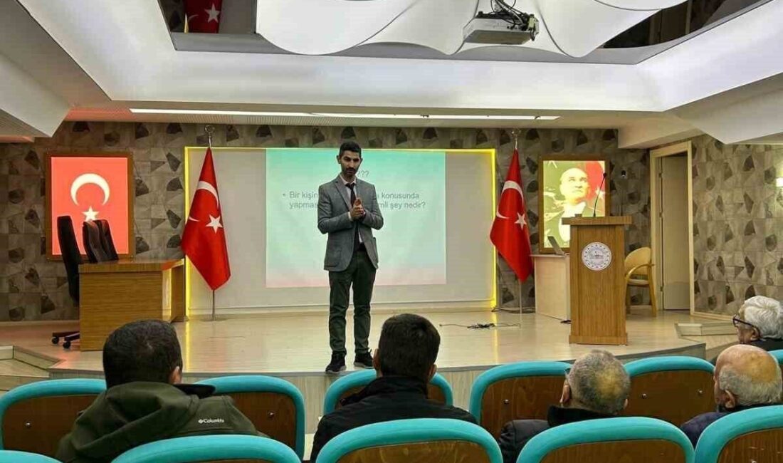 Düzce Üniversitesi’nden Sağlık Semineri: Sigaranın Zararları ve Bırakma İpuçları Anlatıldı Düzce Üniversitesi'nden Dr. Abdülkadir Kaya, Düzce Valiliği personeline sigaranın zararları