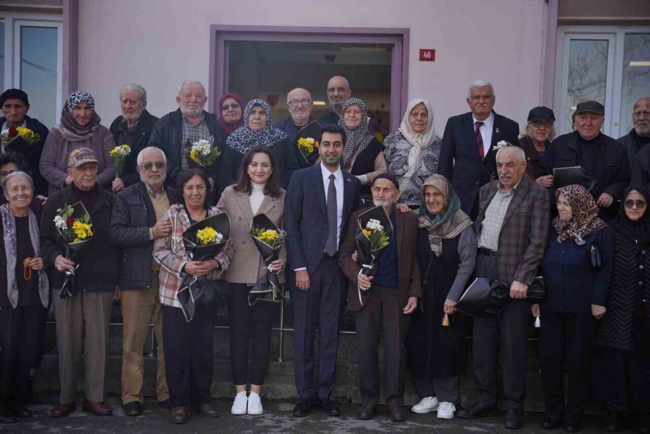 Tuzla Belediyesi Yaşlılar Merkezi, 14 Şubat Sevgililer Günü’nde 56 yıllık