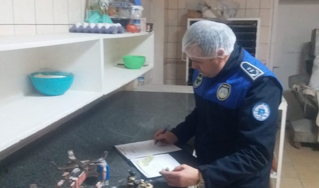 Pazaryeri’nde Zabıta Ekipleri, Ramazan Öncesi Fırın Denetimlerini Gerçekleştirdi Bilecik'in Pazaryeri ilçesinde zabıta ekipleri, Ramazan öncesi fırınlarda gramaj ve
