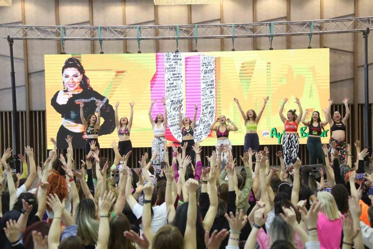 Merkezefendi Belediyesi, Zumba Master Class etkinliğiyle dans ve sporseverleri bir