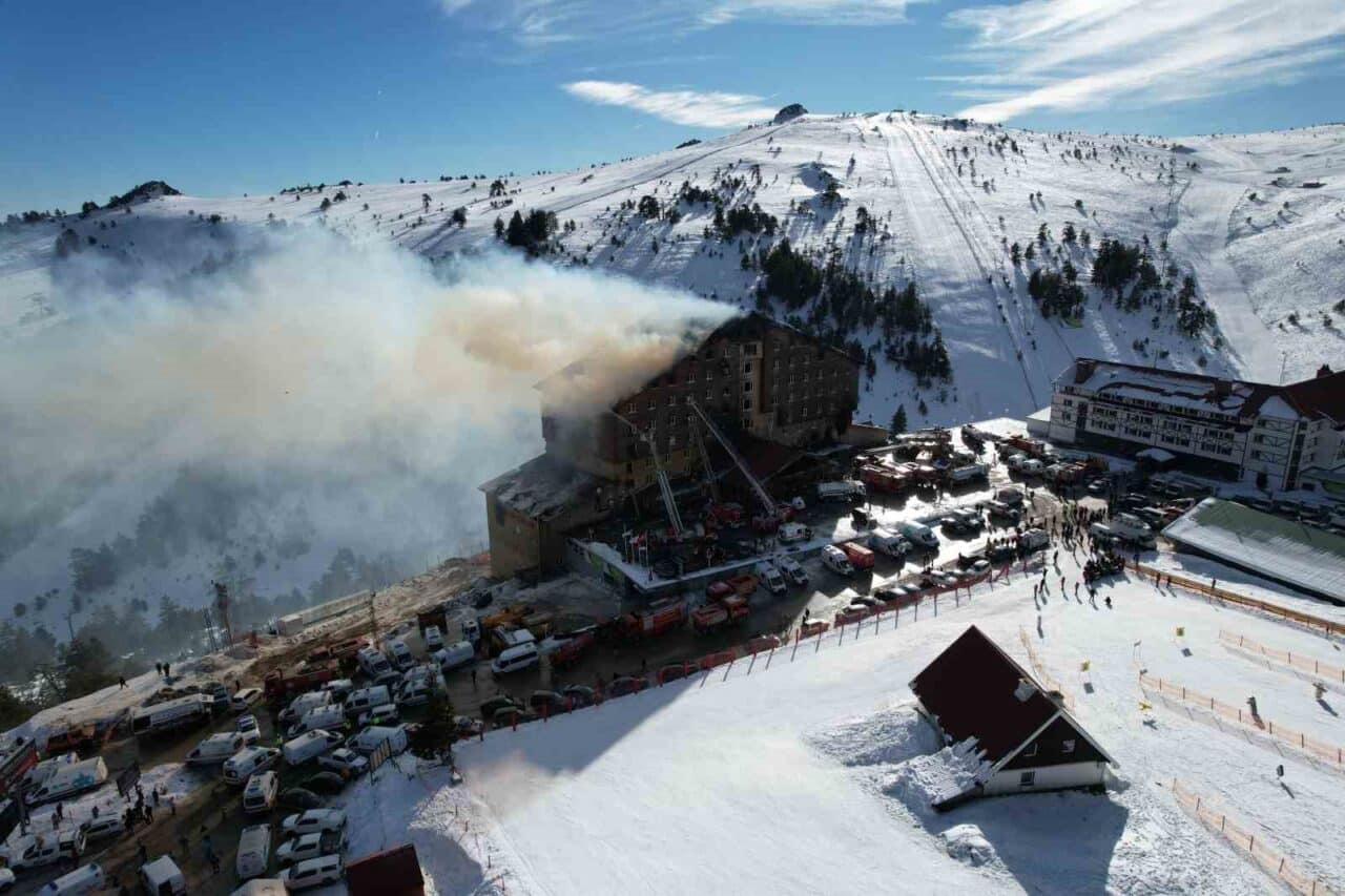 Bolu'daki Kartalkaya Grand Kartal Otel'de yaşanan yangında 78 kişinin hayatını