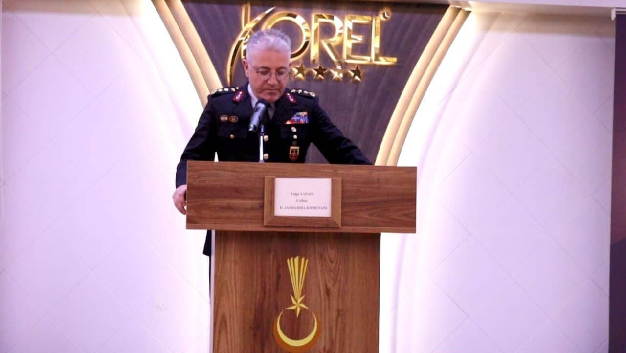 Afyonkarahisar İl Jandarma Komutanı Albay Tolga Yağan, şehitler ve gazilerin