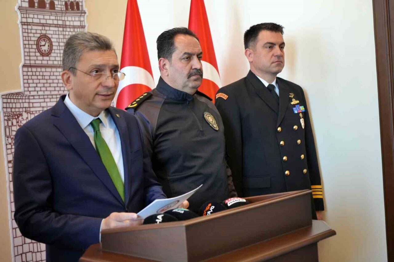 Antalya Valisi Hulusi Şahin, düğün ve benzeri etkinliklerin açık alanlarda