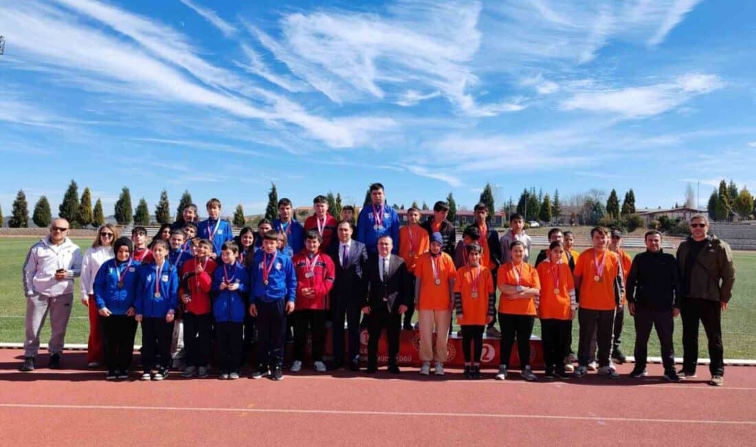 Bilecik’te Özel Sporcular Yıldızlar-Gençler Atletizm İl Seçmesi Başarıyla Gerçekleştirildi Bilecik'te düzenlenen Özel Sporcular Yıldızlar-Gençler Atletizm İl Seçmesi etkinliği sona