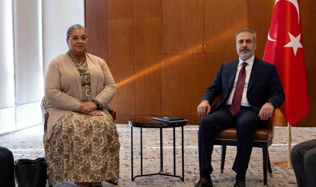Dışişleri Bakanı Hakan Fidan, İstanbul’da BM Libya Özel Temsilcisi Hannah Tetteh ile bir araya geldi. Dışişleri Bakanı Hakan Fidan, İstanbul'da BM Libya Özel Temsilcisi Hannah