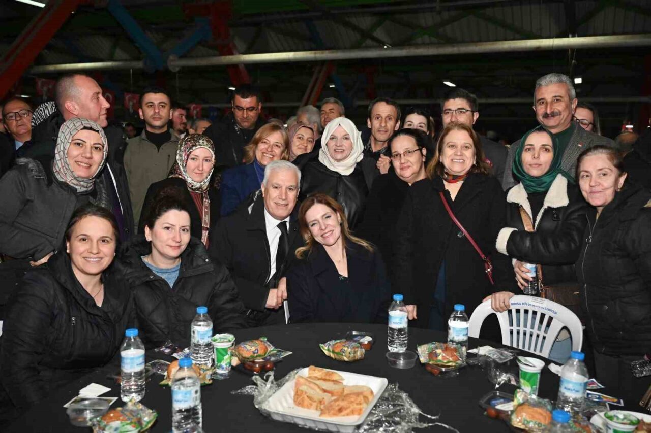 Bursa Büyükşehir Belediyesi, Osmangazi ilçesi Soğanlı Mahallesi'nde 1500 kişinin katıldığı