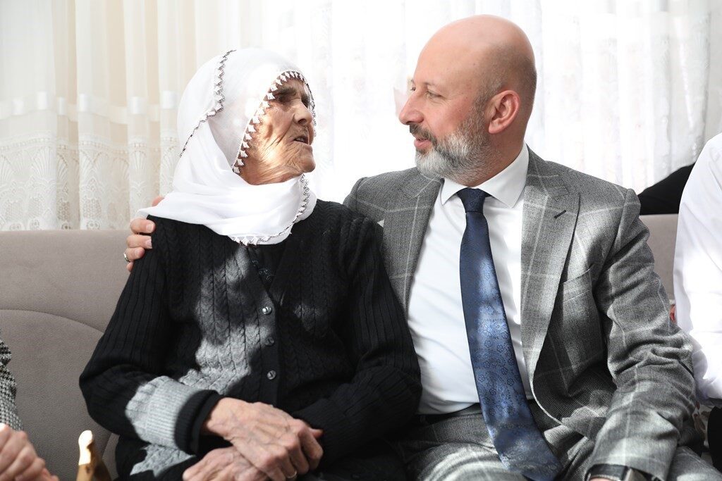 Kocasinan Belediye Başkanı Ahmet Çolakbayrakdar, 8 Mart Dünya Kadınlar Günü