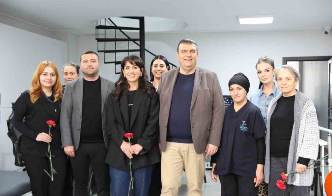 Seferihisar Belediyesi, 8 Mart Dünya Kadınlar Günü’nde kadın çalışanlarına ikramiye verecek Seferihisar Belediye Başkanı İsmail Yetişkin, 8 Mart Dünya Kadınlar Günü'nde