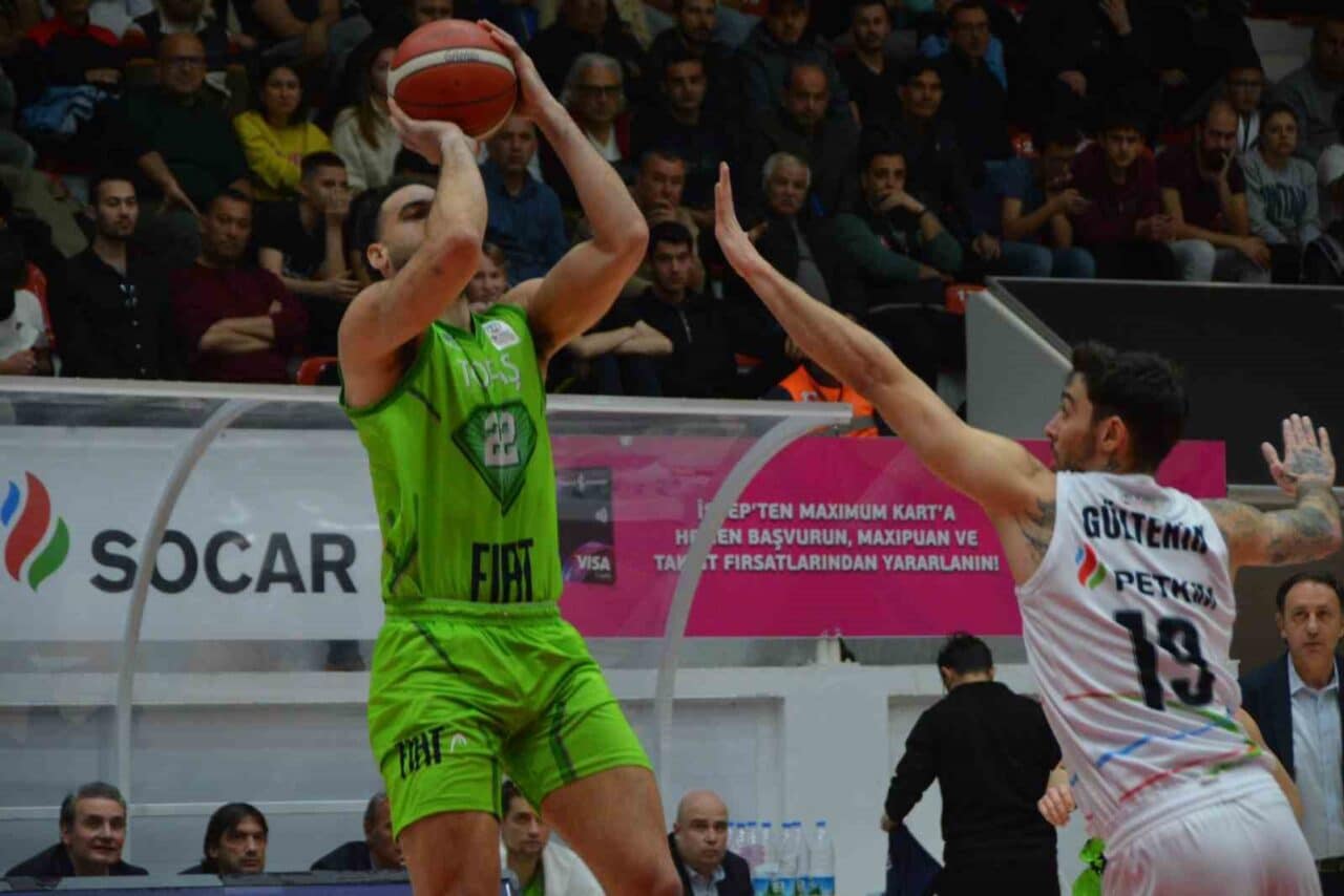 Basketbol Süper Ligi 22. haftasında Aliağa Petkimspor, Aliağa Belediyesi Enka
