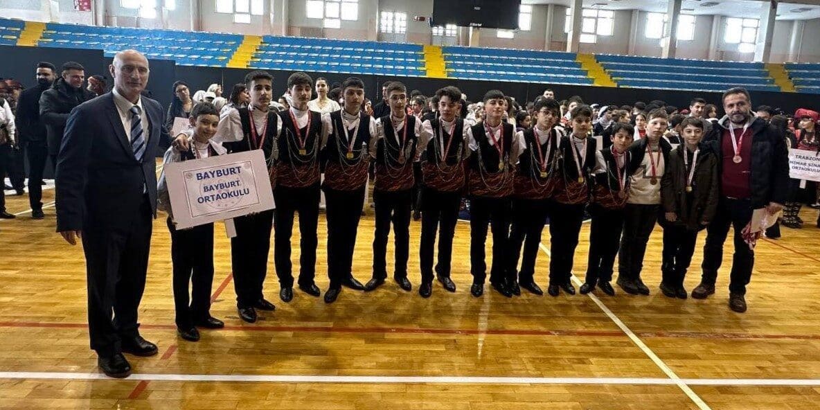 Bayburt Ortaokulu halk oyunları ekibi, Erzurum'daki Okul Sporları Yıldız Erkekler
