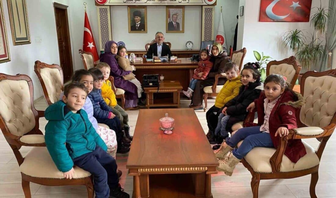 Kur’an Kursu Öğrencileri, Biriktirdikleri Harçlıklarla İhtiyaç Sahibi Çocuklara Destek Oldu Genç Osman 4-6 Yaş Kur’an Kursu öğrencileri, İyilik Haftası kapsamında