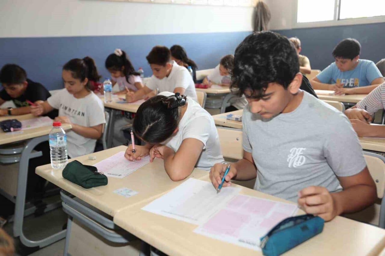 Bayraklı Belediyesi, 8 ve 12. sınıf öğrencileri için 12-13 Nisan'da