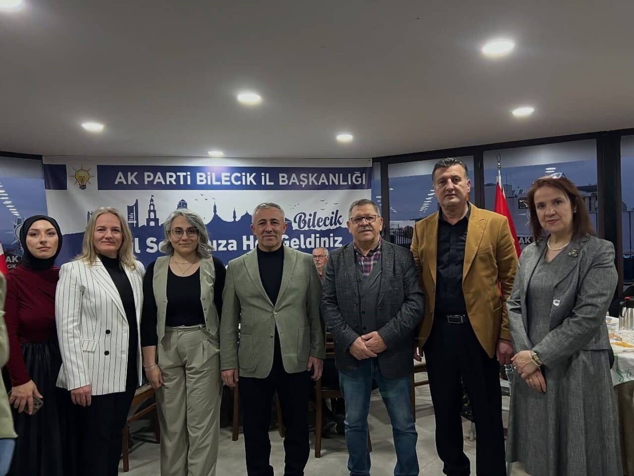 AK Parti Bilecik İl Başkanlığı, düzenlediği iftar programında özel ihtiyaçlı