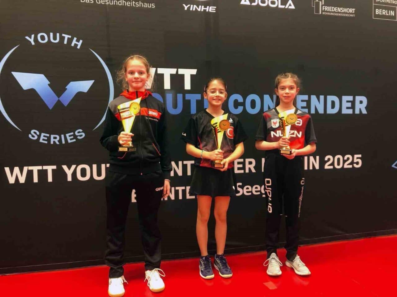 Muğla Büyükşehir Belediyesi sporcusu Aybige Feride Üstündağ, Almanya'da düzenlenen ITTF