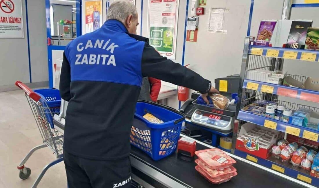 Canik Belediyesi, Ramazan Sürecinde Market Denetimlerine Hız Verdi Canik Belediyesi, Ramazan boyunca ilçedeki marketler üzerinde denetimlerini artırarak sürdürüyor.