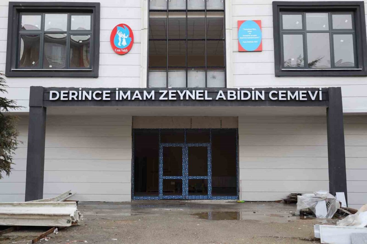 Derince Sopalı Mahallesi'nde inşa edilen İmam Zeynel Abidin Cemevi'nin yapımı