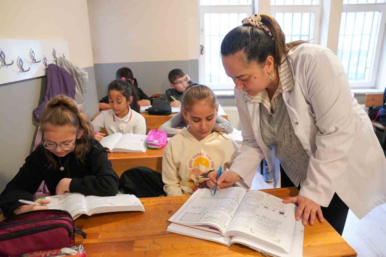 Tepebaşı Belediyesi, Bahriye Üçok Eğitim ve Gelişim Merkezi ile 2,200
