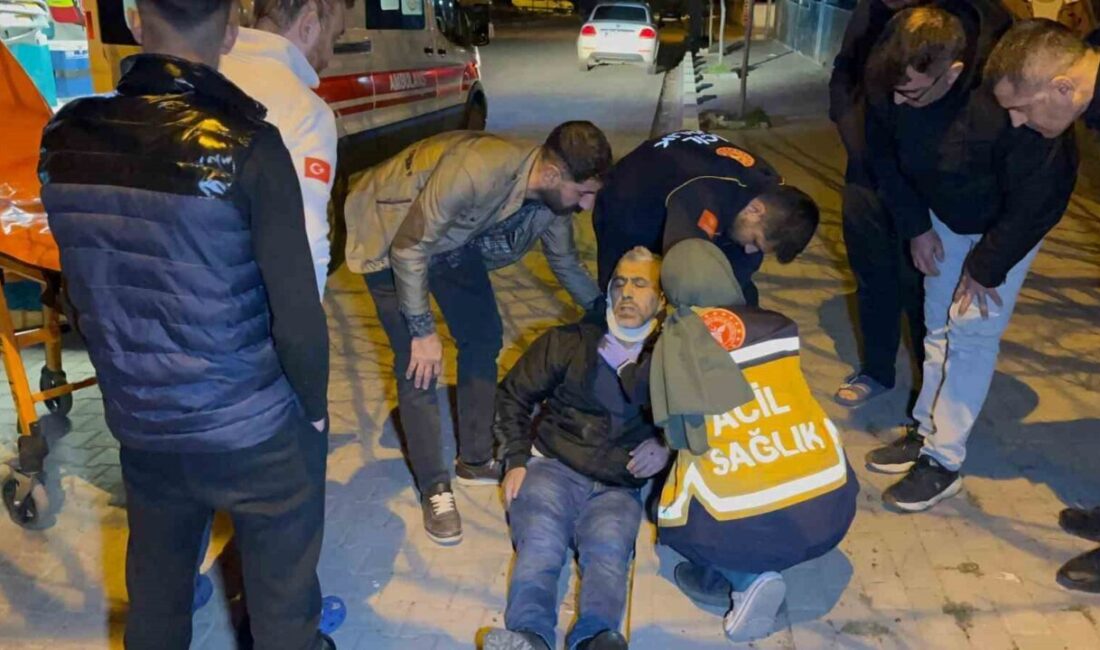 Çorlu’da otomobil ve elektrikli bisiklet çarpıştı, bir kişi yaralandı. Tekirdağ Çorlu'da M.G. yönetimindeki otomobil ile B.T. tarafından kullanılan elektrikli