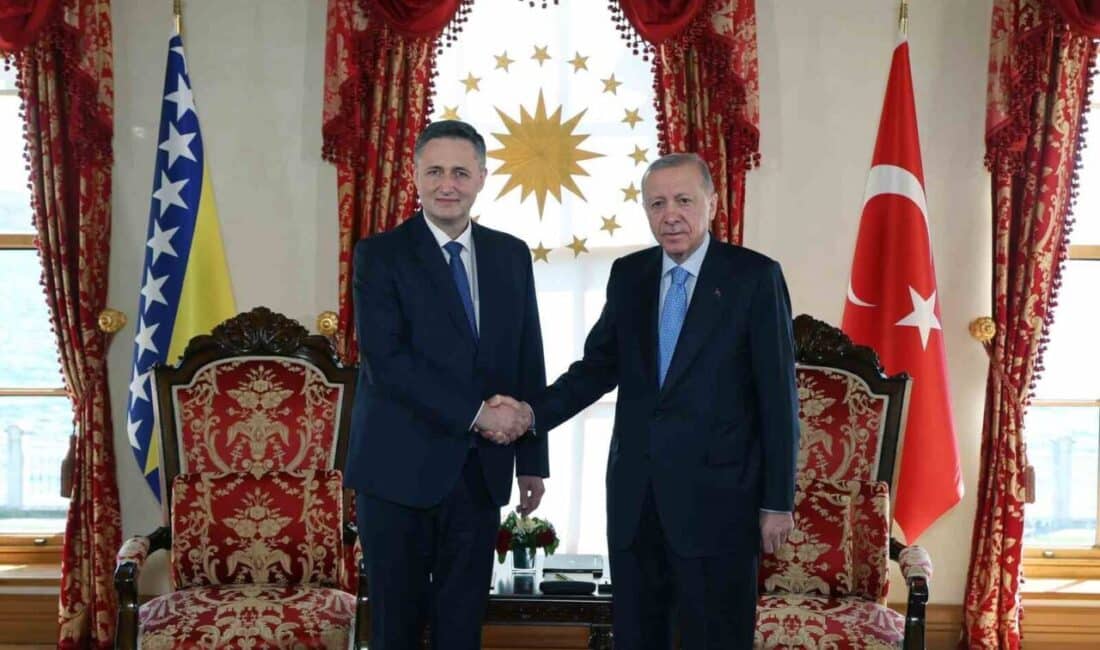 Cumhurbaşkanı Erdoğan’dan Bosna Hersek Devlet Başkanlığı Konseyi Üyesi Becirovic’e Kabul Cumhurbaşkanı Recep Tayyip Erdoğan, Bosna Hersek Devlet Başkanlığı Konseyi Üyesi