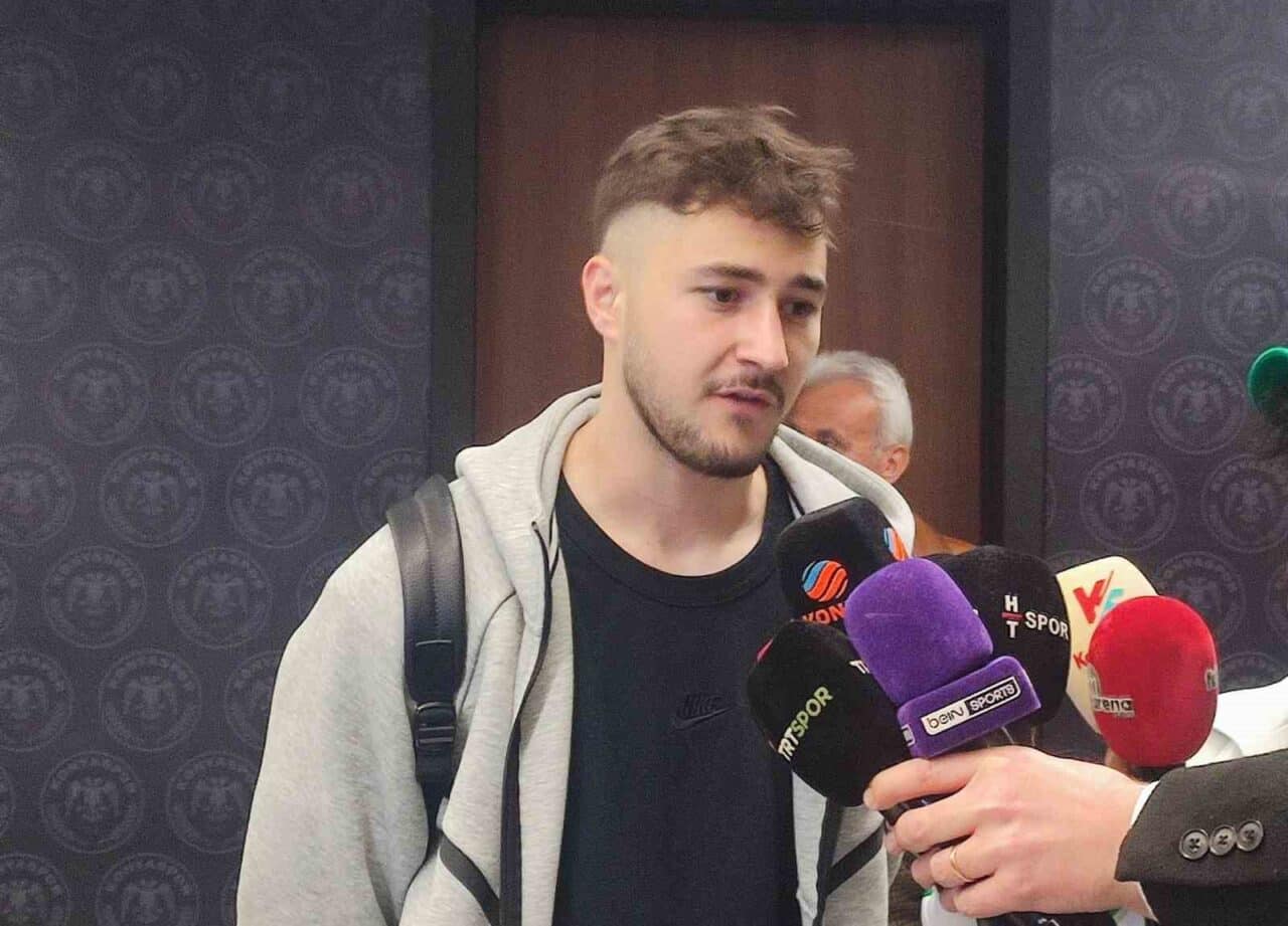 Konyaspor’un genç kalecisi Deniz Ertaş, Beşiktaş galibiyetinin ardından, 3 puan