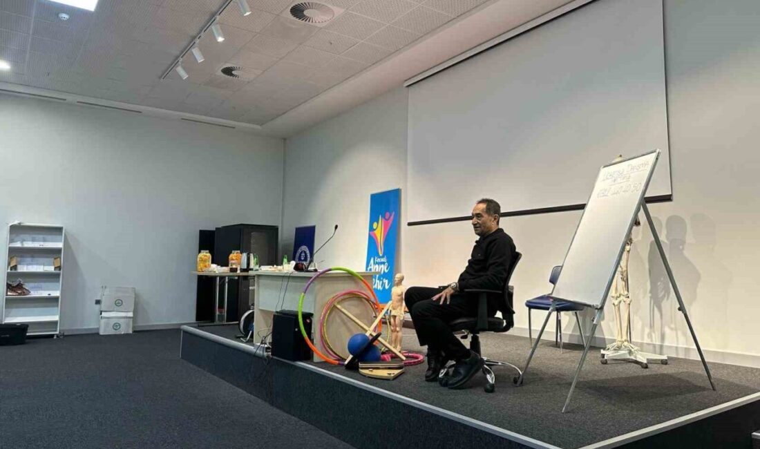Kocaeli’de Dr. Feridun Kunak, Doğal Reçetelerle Bağışıklık Güçlendirmeyi Anlattı Dr. Feridun Kunak, Kocaeli’de düzenlenen söyleşide doğal reçetelerle bağışıklık güçlendirme
