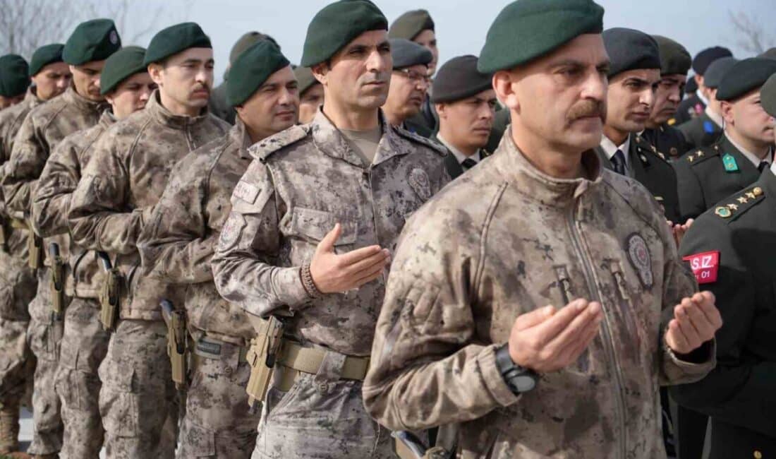 Edirne’de Balkan Şehitleri Anma Günü Töreni Yapıldı Edirne'de, 26 Mart Balkan Şehitlerini Anma Günü nedeniyle düzenlenen tören,