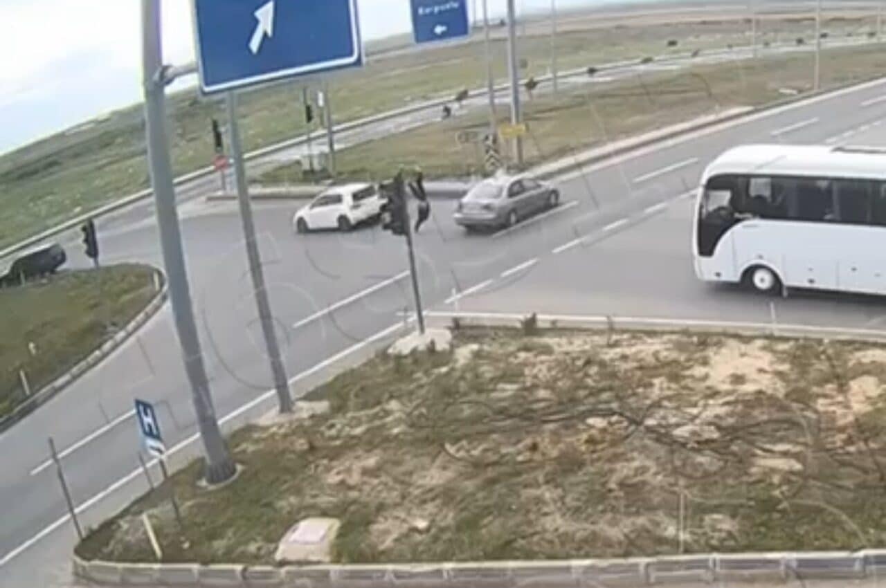 Edirne'nin İpsala ilçesinde, Yunanistan vatandaşı G.R.'nin kırmızı ışık ihlali yaptığı