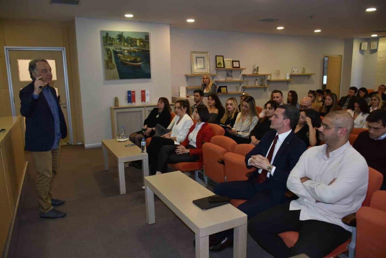 Ege Genç İş İnsanları Derneği (EGİAD), "Genç İş İnsanı ve