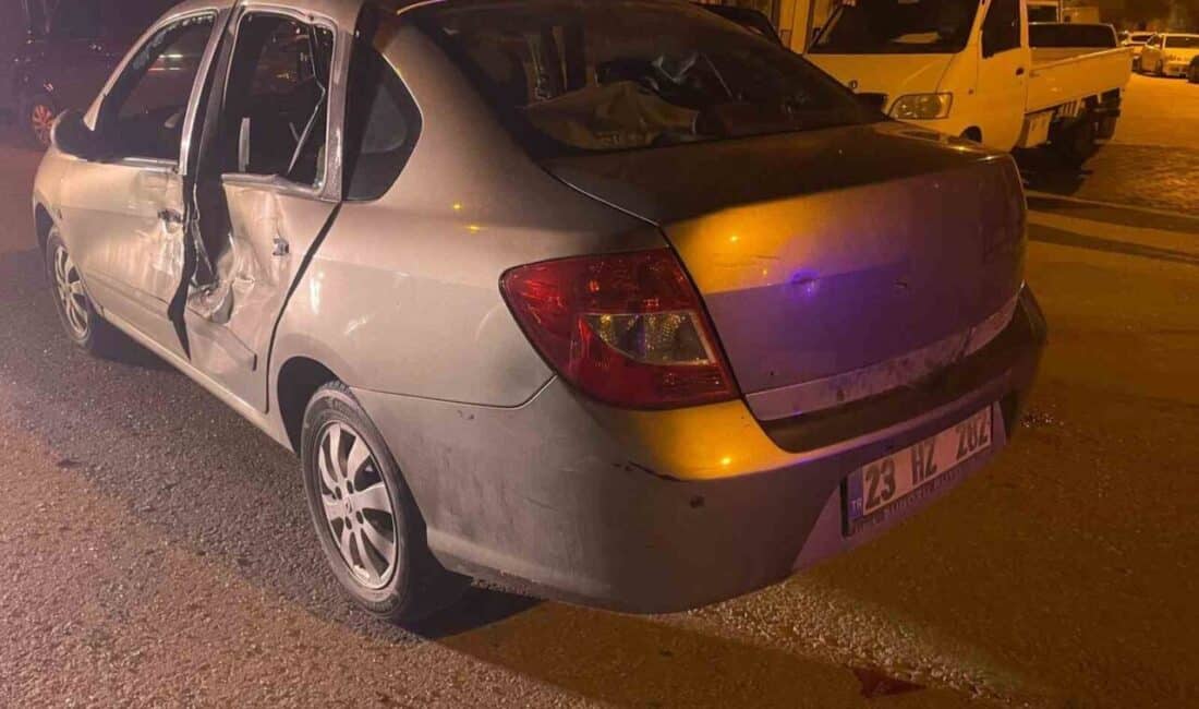Elazığ’da cip ile otomobilin çarpışması sonucu bir kişi yaralandı Elazığ'da bir cip ile otomobilin çarpışması sonucu 1 kişi yaralandı.