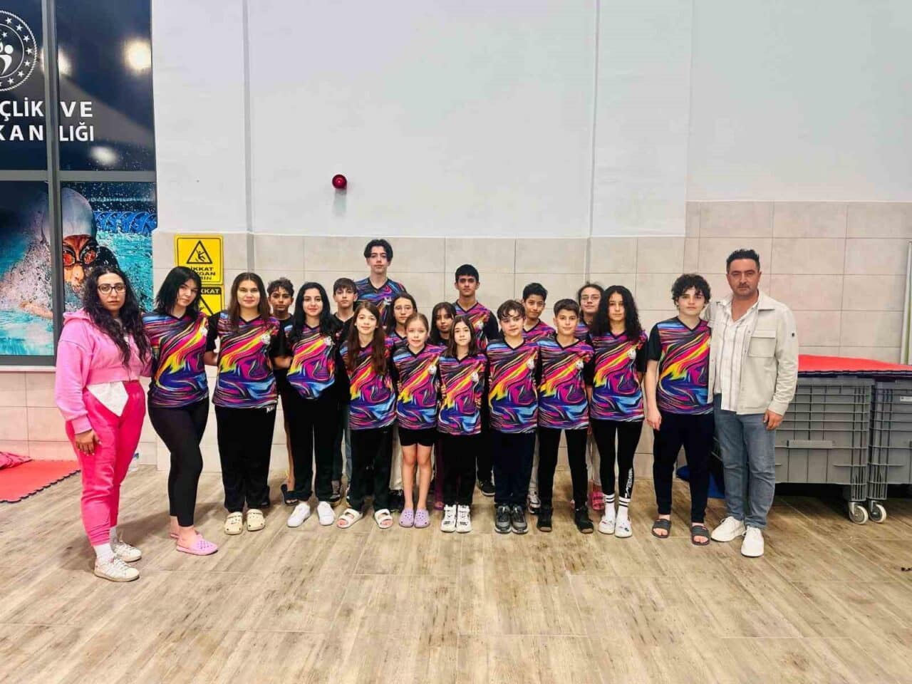 Elazığ Gençlik Spor Kulübü, Konya'da düzenlenen Okul Sporları Paletli Yüzme