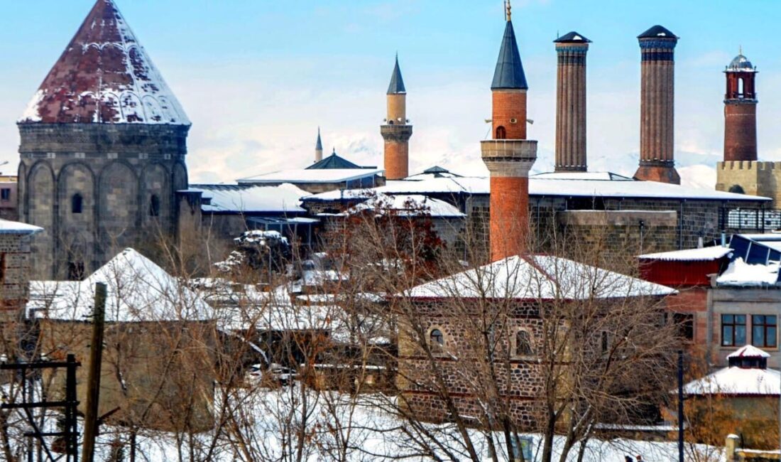 Erzurum’da 2024’te Doğan Bebeklere Verilen İsimler Açıklandı 2024 yılında Erzurum'da doğan bebeklere verilen en popüler isimler belli