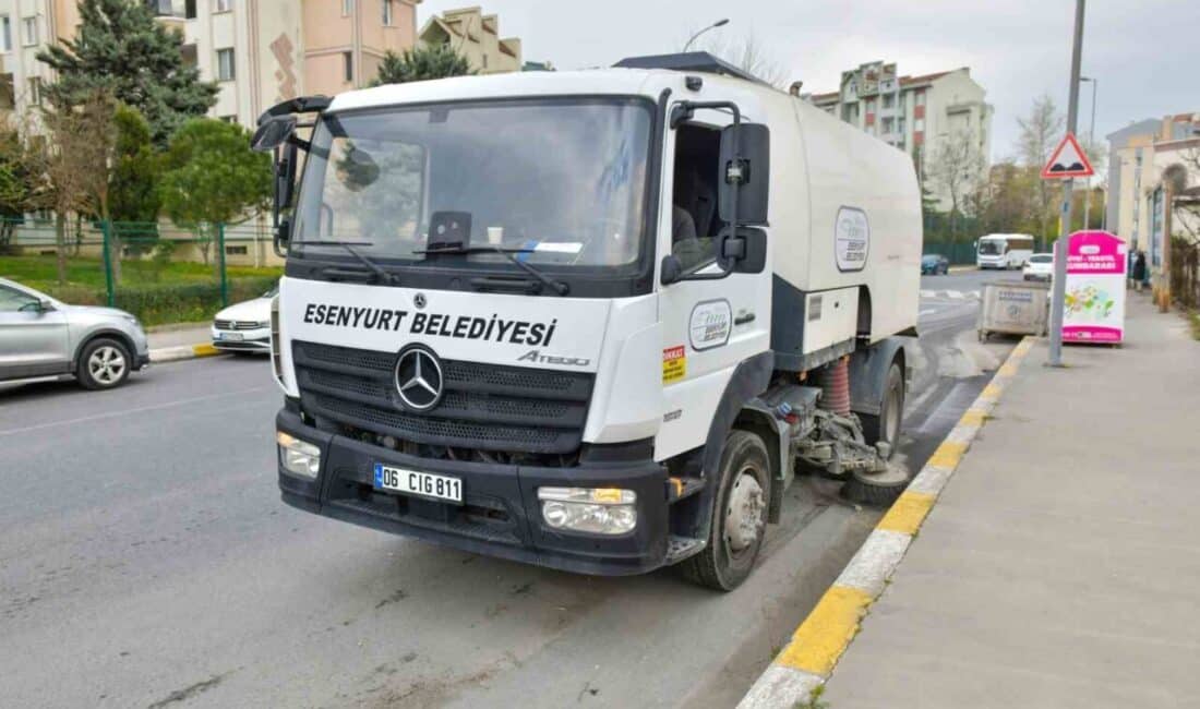 Esenyurt Belediyesi, Ramazan Bayramı için İlçedeki Caddeleri ve Sokakları Derinlemesine Temizledi Esenyurt Belediyesi, Ramazan Bayramı öncesinde ilçe genelinde cadde ve sokakları