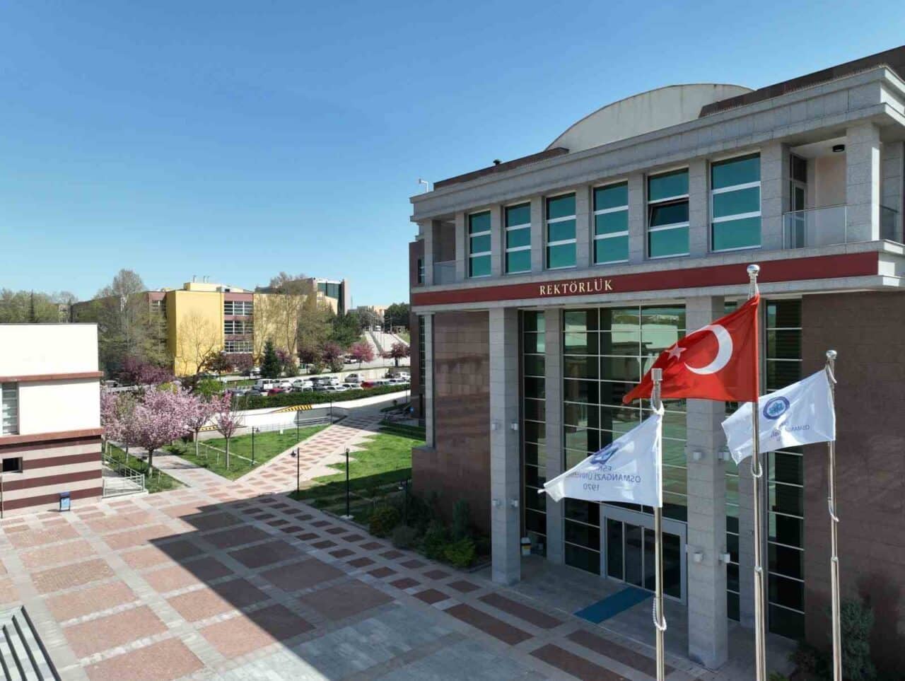 Eskişehir Osmangazi Üniversitesi, Yükseköğretim Kalite Kurulu'nun (YÖKAK) Kurumsal Akreditasyon Programı